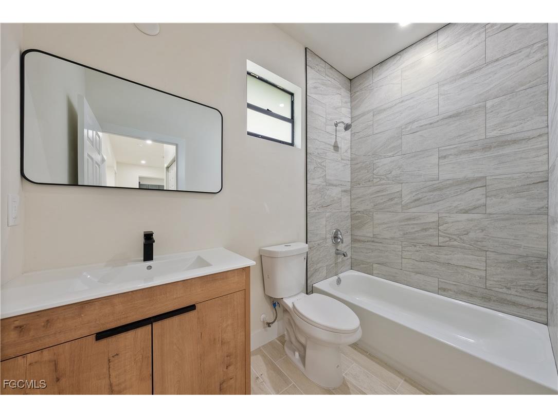 2705 56th Street W Lehigh Acres FL 33971 2025014081 image14