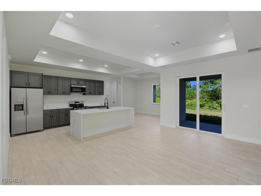 2705 64th Street W Lehigh Acres FL 33971 2025015351 image11