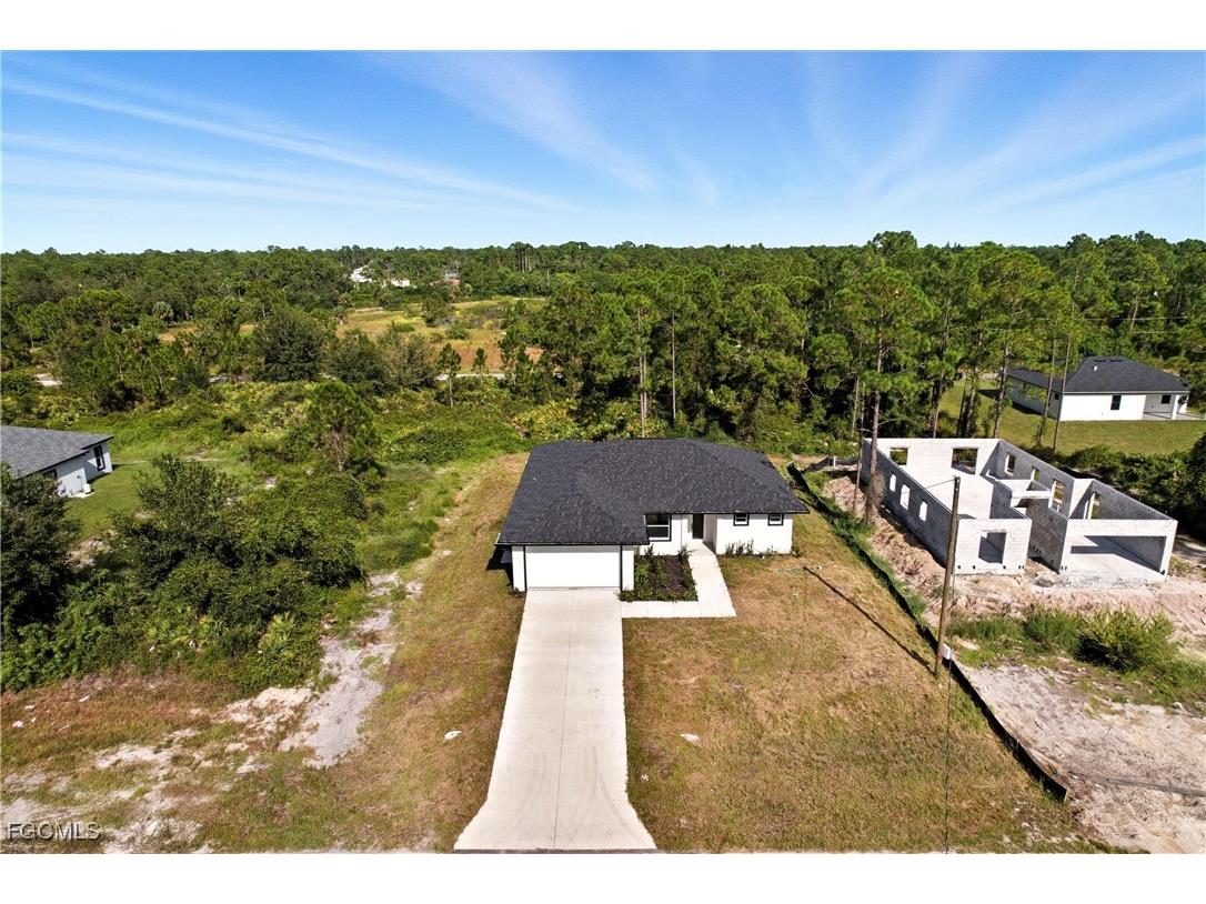 2705 64th Street W Lehigh Acres FL 33971 2025015351 image38