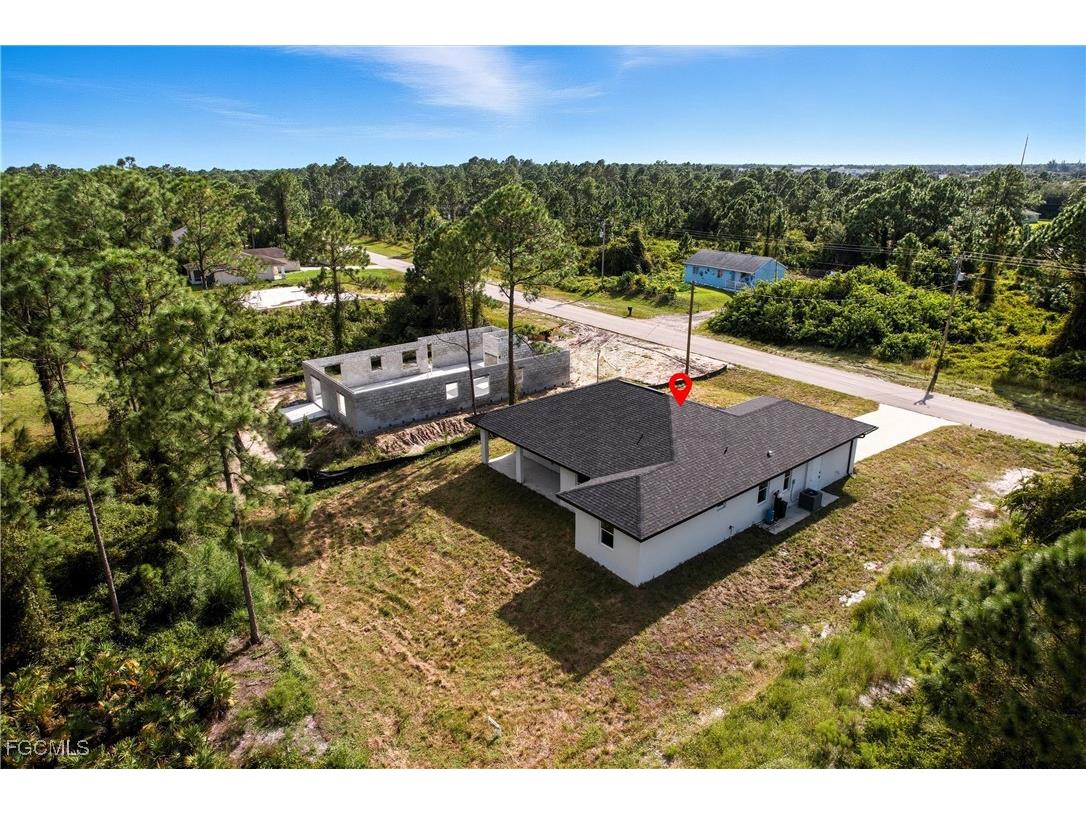 2705 64th Street W Lehigh Acres FL 33971 2025015351 image41
