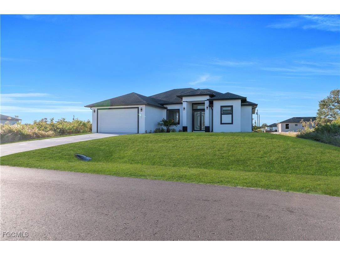 2705 68th Street W Lehigh Acres FL 33971 2025017060 image10