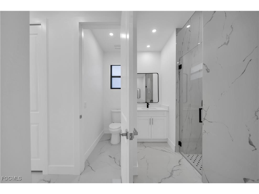 2705 68th Street W Lehigh Acres FL 33971 2025017060 image18