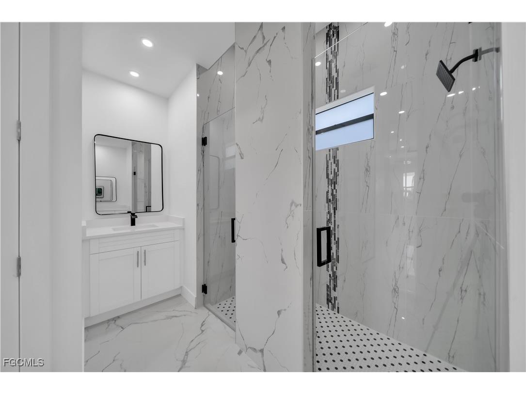 2705 68th Street W Lehigh Acres FL 33971 2025017060 image19