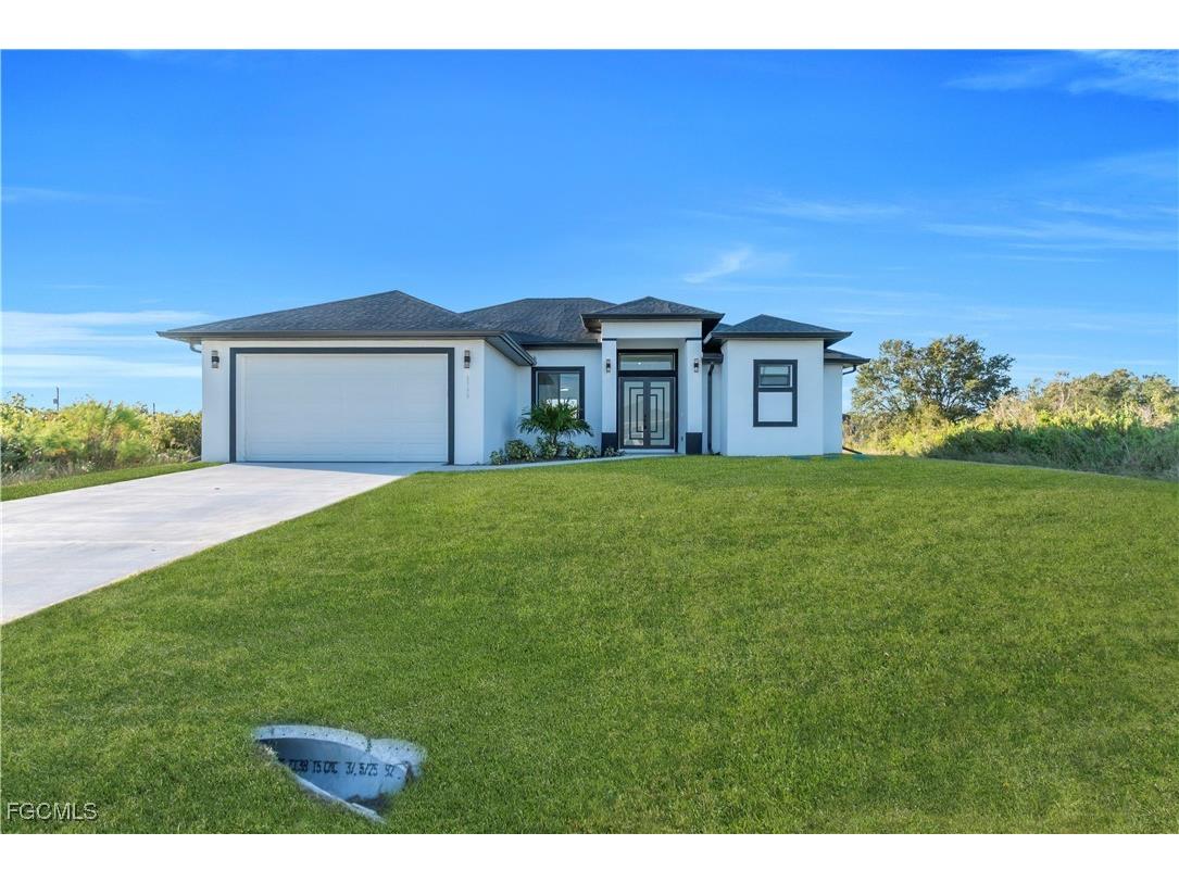 2705 68th Street W Lehigh Acres FL 33971 2025017060 image2