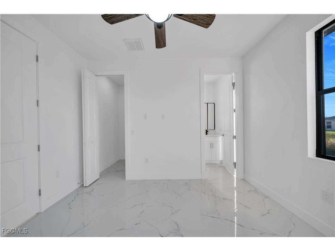 2705 68th Street W Lehigh Acres FL 33971 2025017060 image23