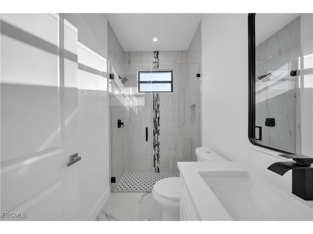 2705 68th Street W Lehigh Acres FL 33971 2025017060 image27