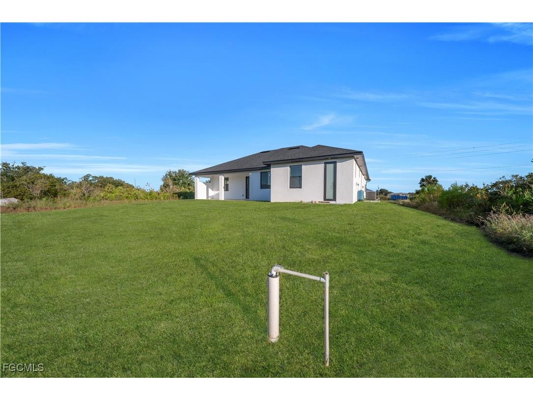 2705 68th Street W Lehigh Acres FL 33971 2025017060 image47