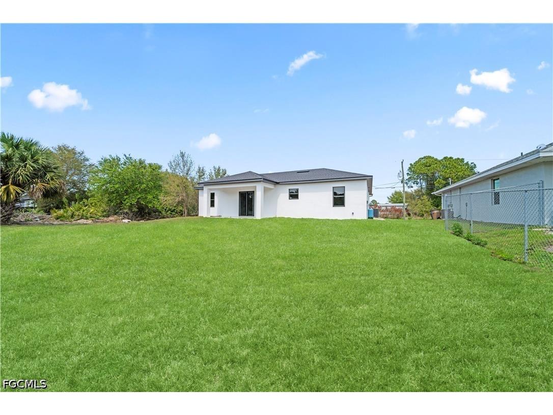 2705 Darlene Place Lehigh Acres FL 33971 2026019319 image28