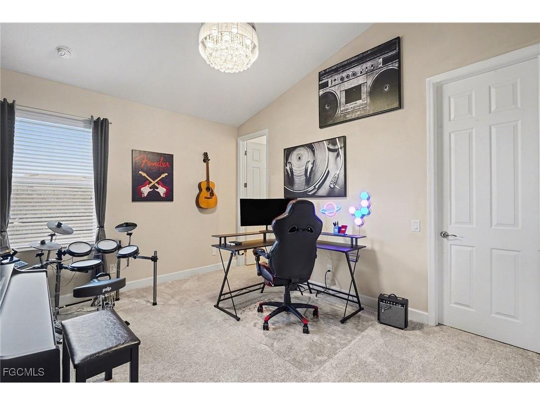 2705 Lambay Court Cape Coral FL 33991 2026004099 image12