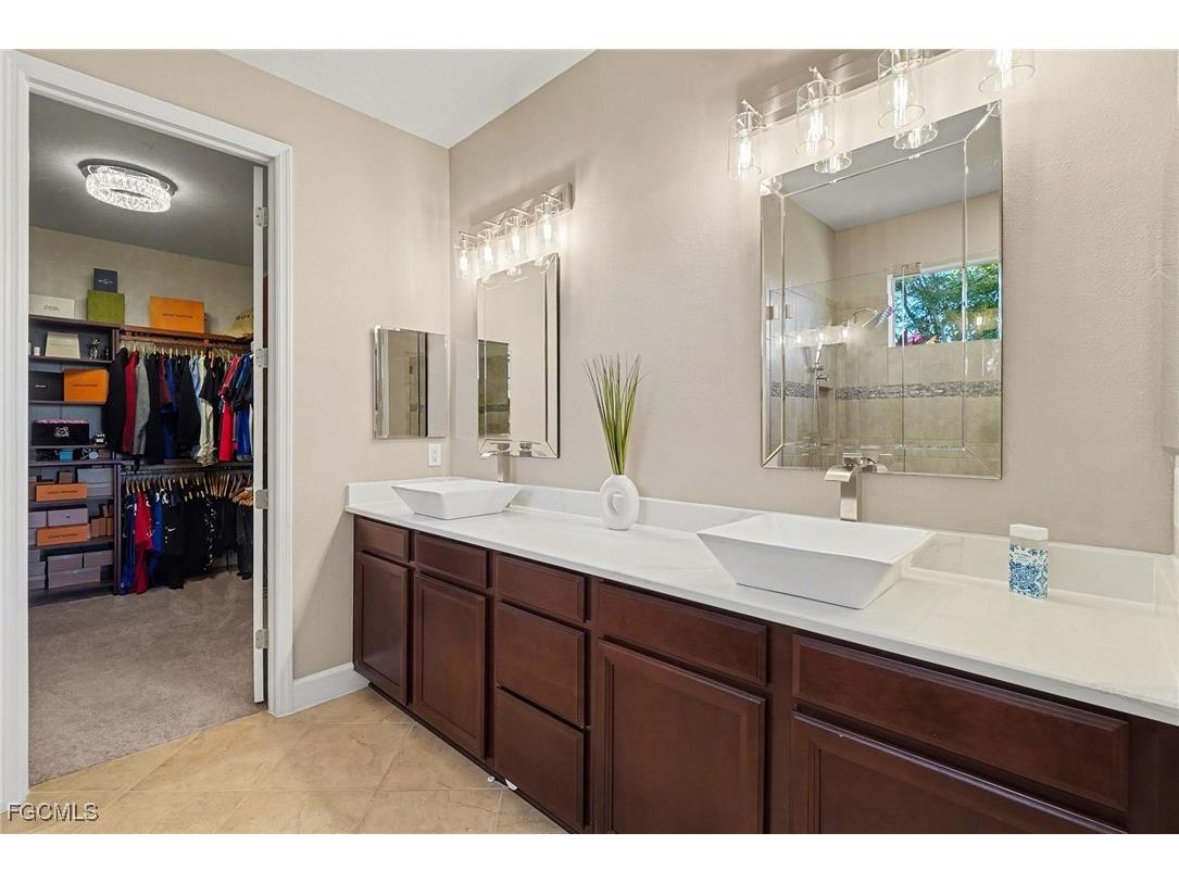 2705 Lambay Court Cape Coral FL 33991 2026004099 image15