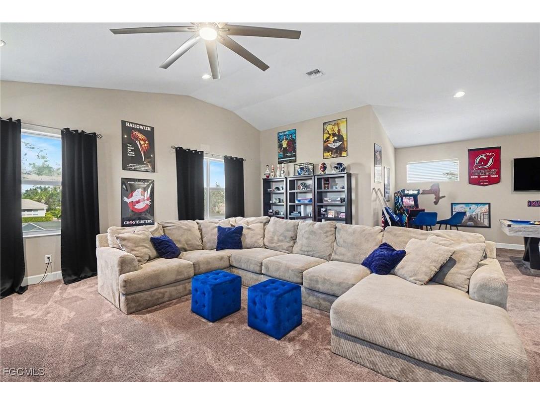 2705 Lambay Court Cape Coral FL 33991 2026004099 image19