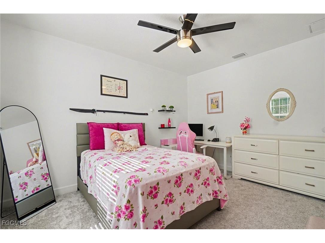 2705 Lambay Court Cape Coral FL 33991 2026004099 image27
