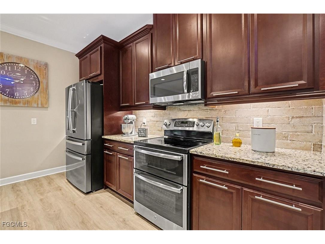 2705 Lambay Court Cape Coral FL 33991 2026004099 image8
