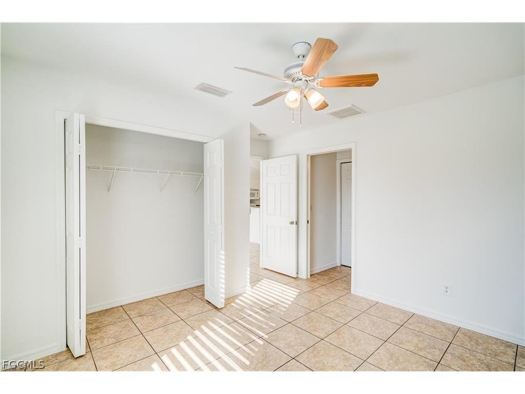 2705 Matena Avenue S Lehigh Acres FL 33973 2026011210 image8