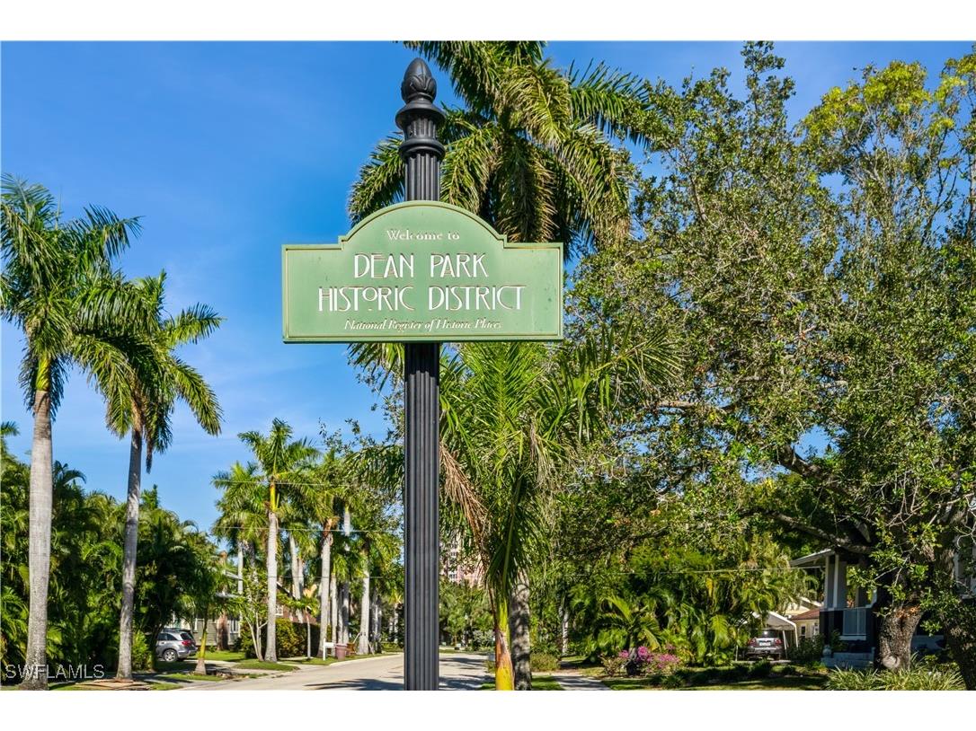 2705 Michigan Avenue Fort Myers FL 33916 224095330 image1