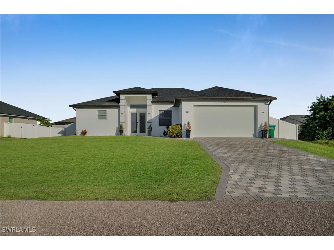 2705 NE 2nd Place Cape Coral FL 33909 225019011 image1