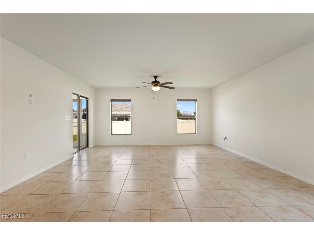 2705 NW 5th Terrace Cape Coral FL 33993 2025008995 image5