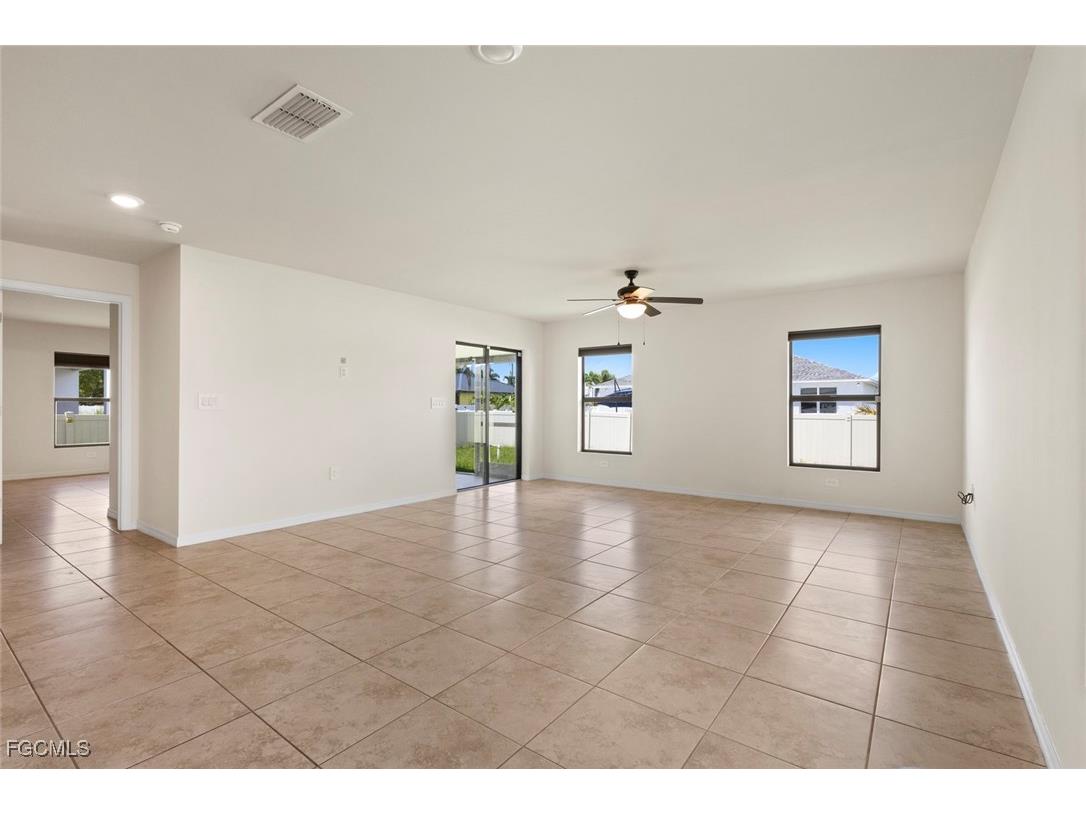 2705 NW 5th Terrace Cape Coral FL 33993 2025008995 image6