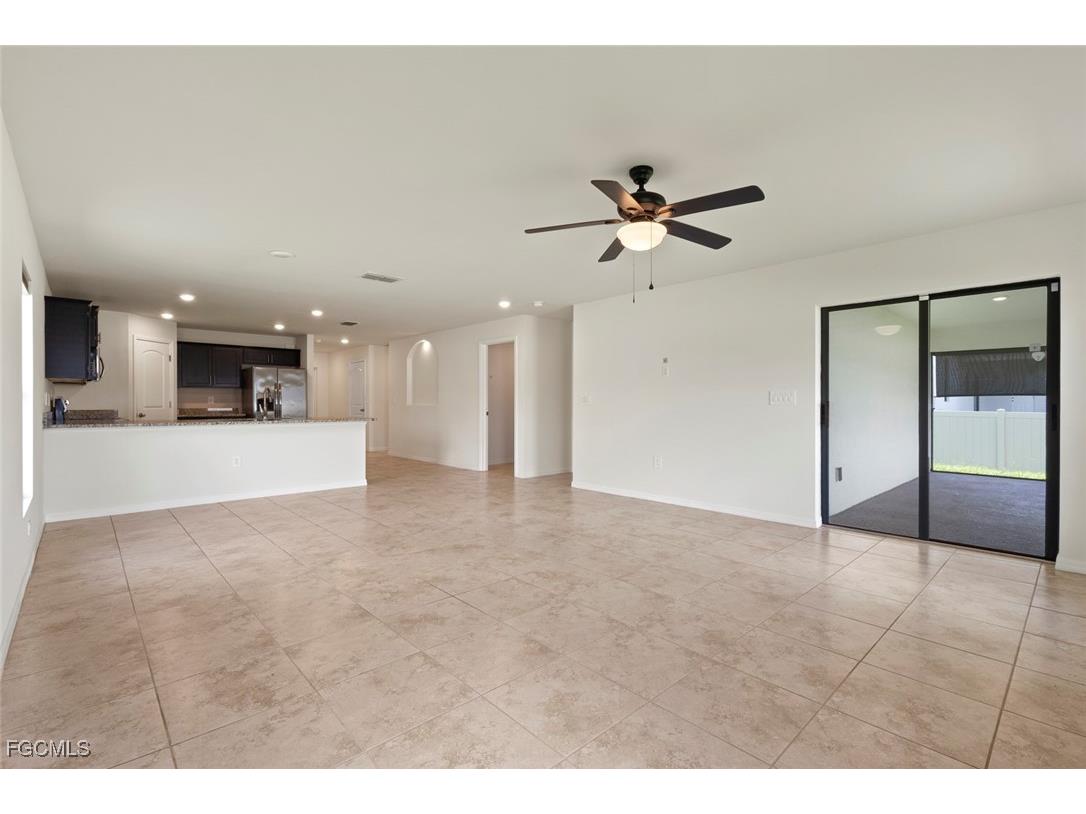 2705 NW 5th Terrace Cape Coral FL 33993 2025008995 image7