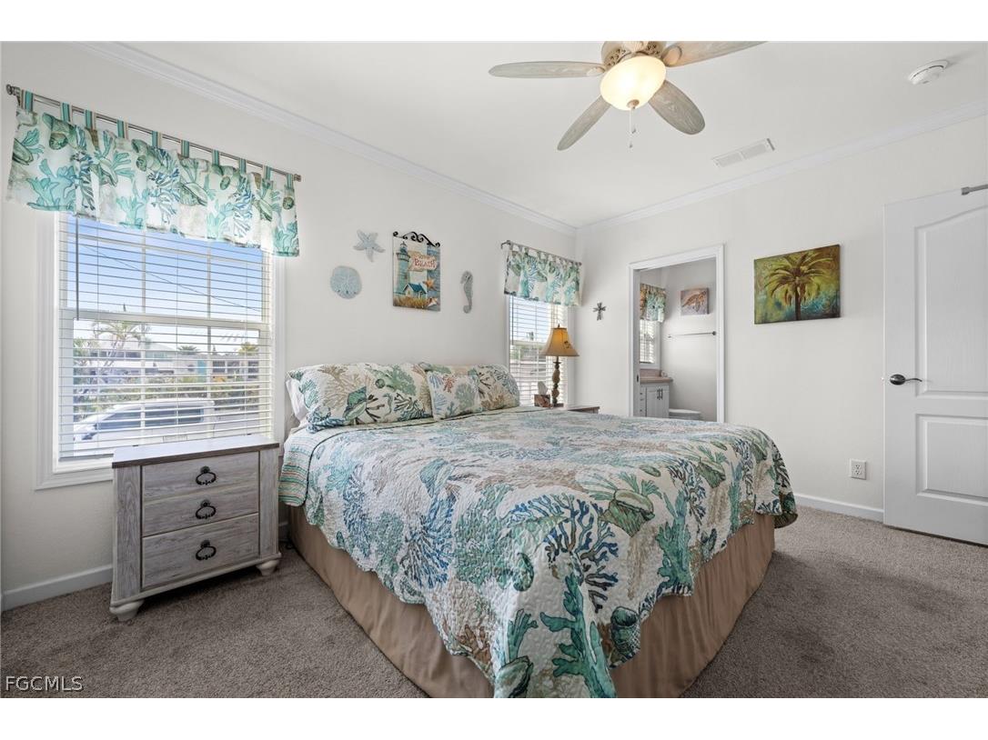 2705 Patterson Court Saint James City FL 33956 2026010029 image19