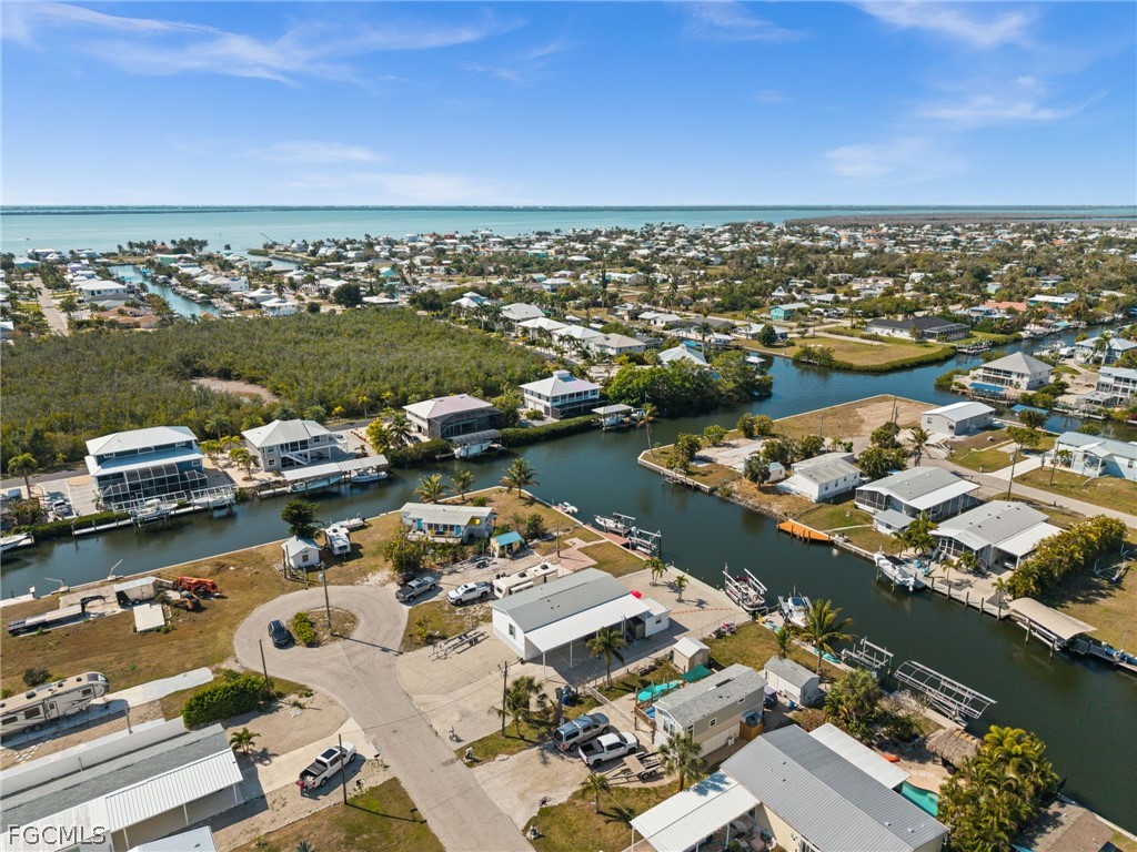 2705 Patterson Court Saint James City FL 33956 2026010029 image29