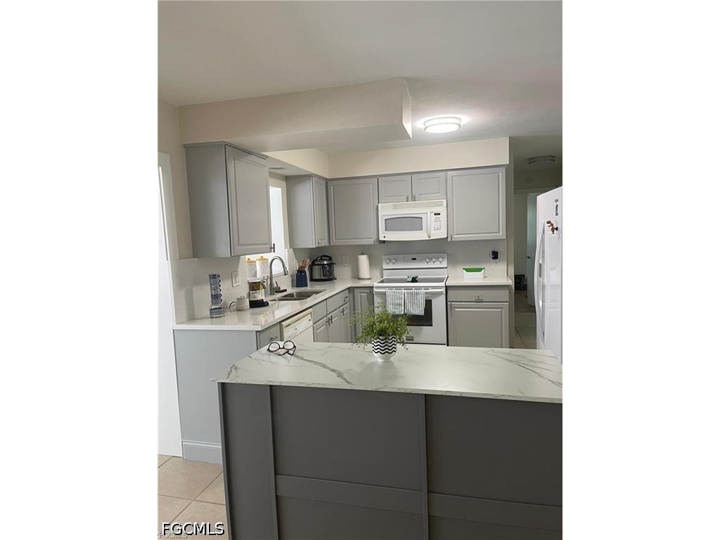 2705 SE 17th Avenue Cape Coral FL 33904 2026030906 image19