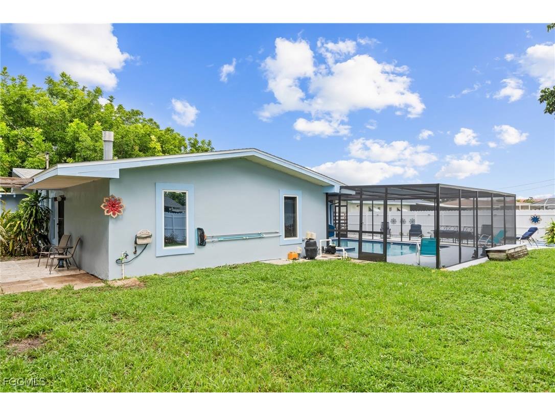 2705 SE 18th Place Cape Coral FL 33904 2025007516 image24
