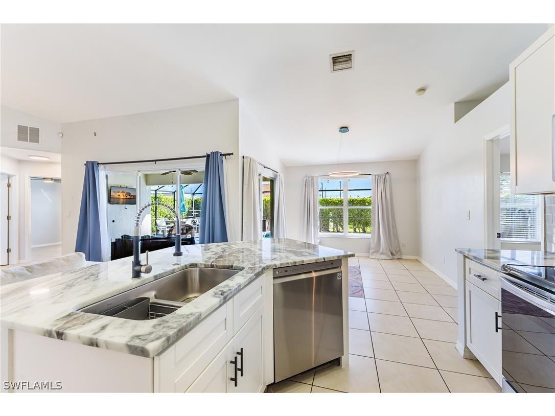 2705 SW 21st Place Cape Coral FL 33914 226010630 image12