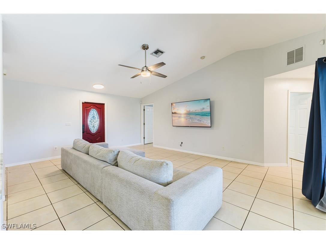 2705 SW 21st Place Cape Coral FL 33914 226010630 image7