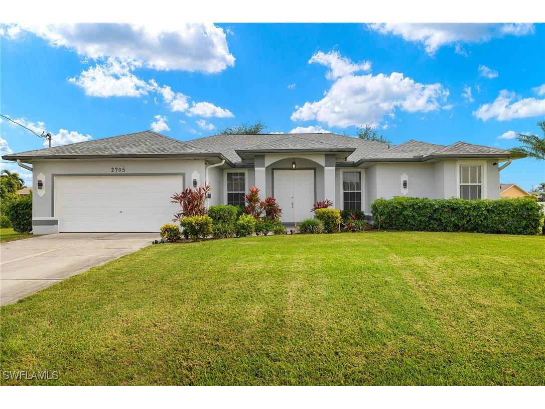 2705 SW 24th Avenue Cape Coral FL 33914 224104382 image1