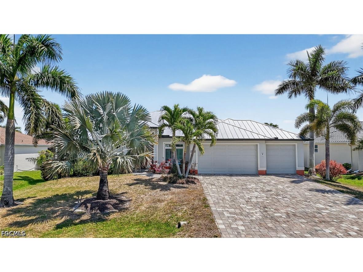 2705 SW 29th Place Cape Coral FL 33914 2026014841 image1