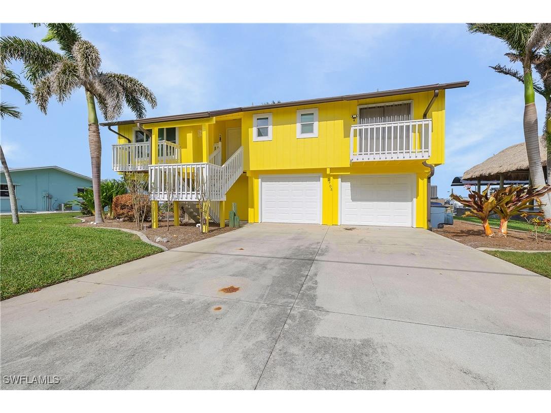 2705 Sanibel Saint James City FL 33956 225024441 image1