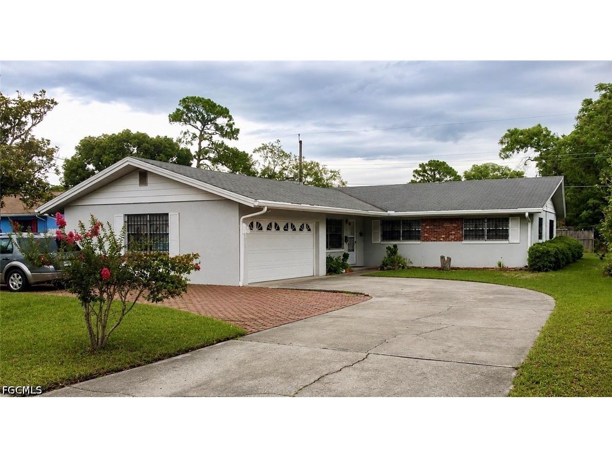 2705 Sheringham Road W Orlando FL 32808 2026026604 image1