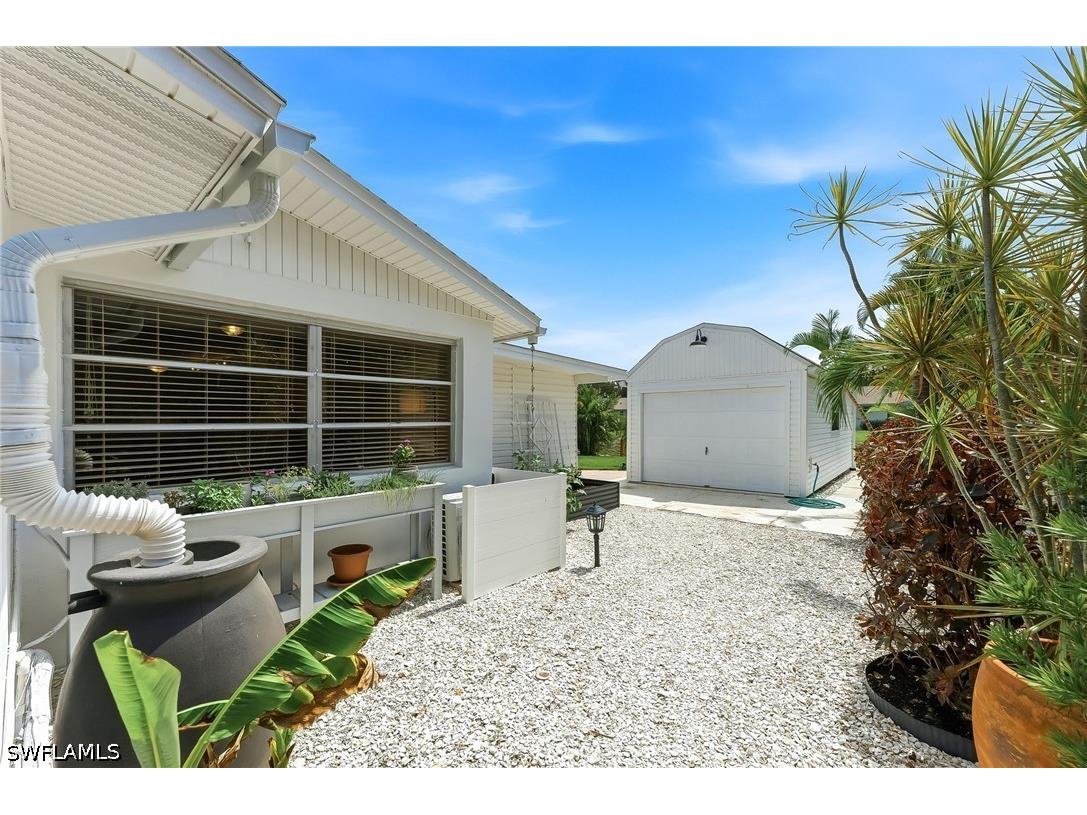 27051 Sun Aqua Lane Bonita Springs FL 34135 226021411 image25