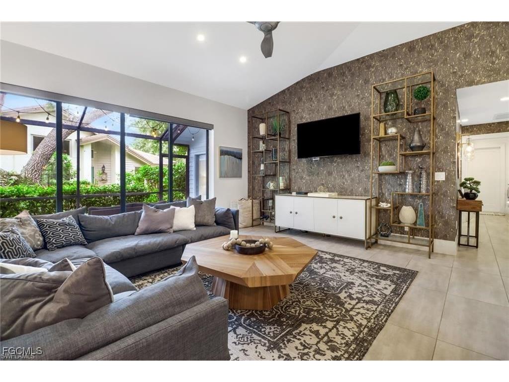 27052 Kindlewood Lane Bonita Springs FL 34134 2026006200 image11