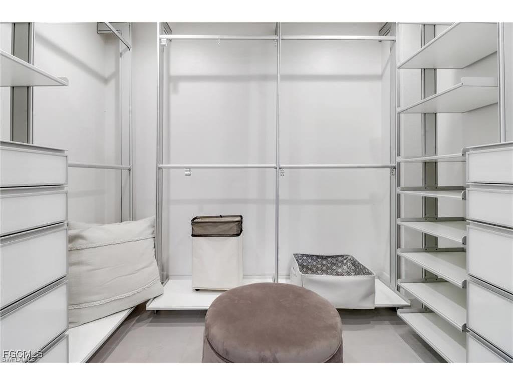 27052 Kindlewood Lane Bonita Springs FL 34134 2026006200 image15