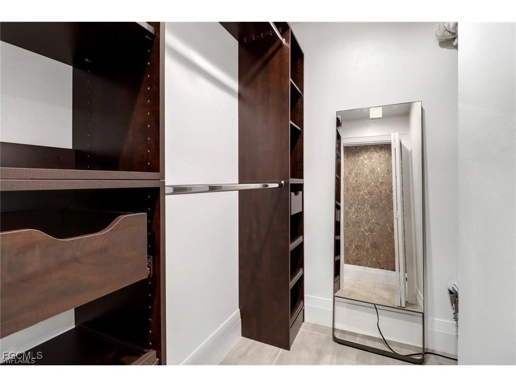 27052 Kindlewood Lane Bonita Springs FL 34134 2026006200 image18