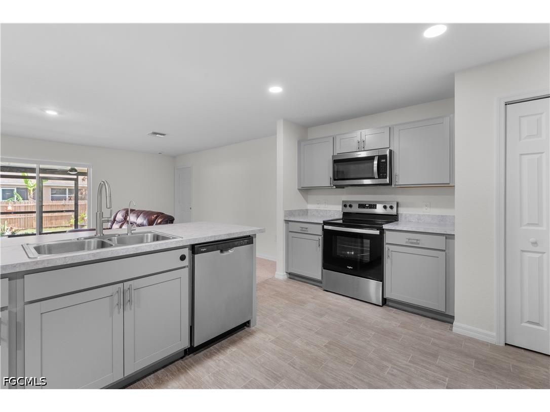 2706 9th Street SW Lehigh Acres FL 33976 2026019241 image22