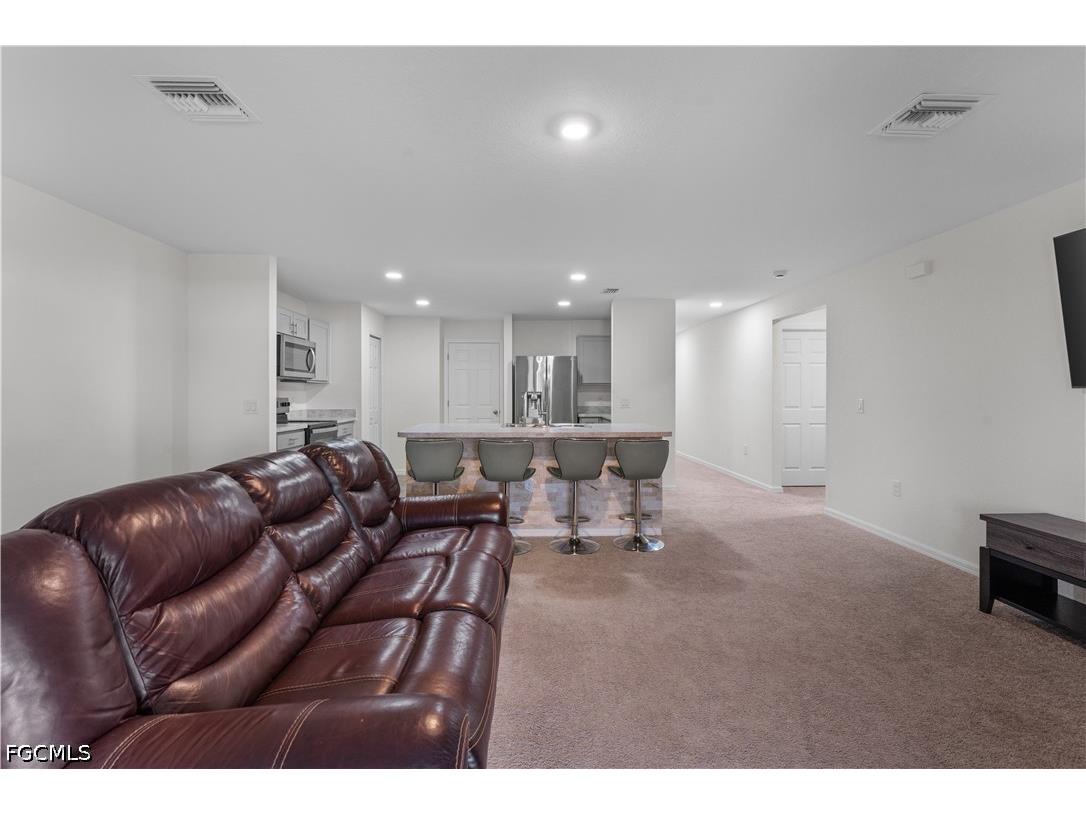 2706 9th Street SW Lehigh Acres FL 33976 2026025346 image20