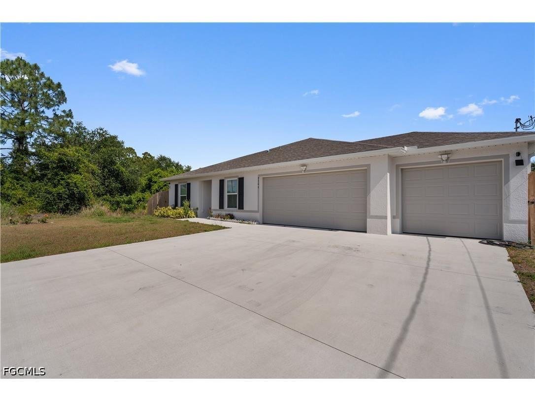2706 9th Street SW Lehigh Acres FL 33976 2026025346 image3