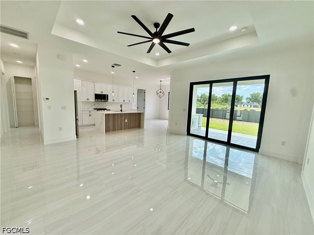 2706 Floyd Avenue S Lehigh Acres FL 33976 2026024512 image6