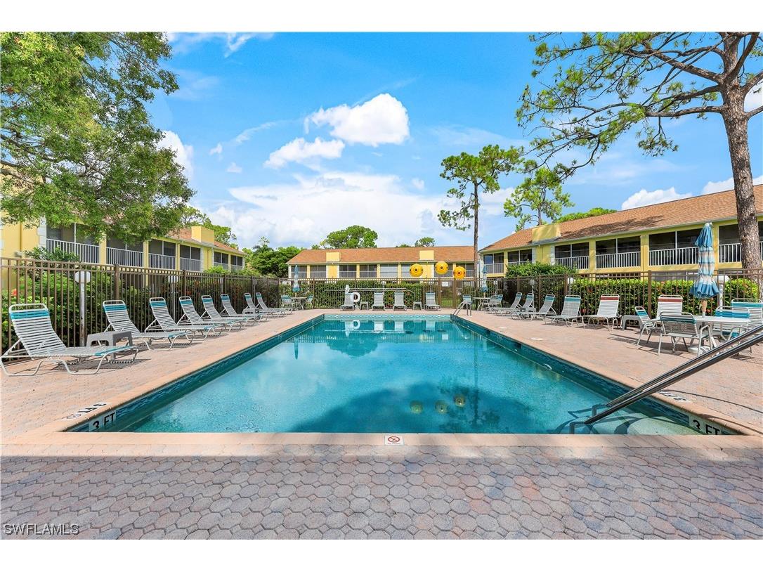 2706 Kings Lake Boulevard #102 Naples FL 34112 223054825 image1