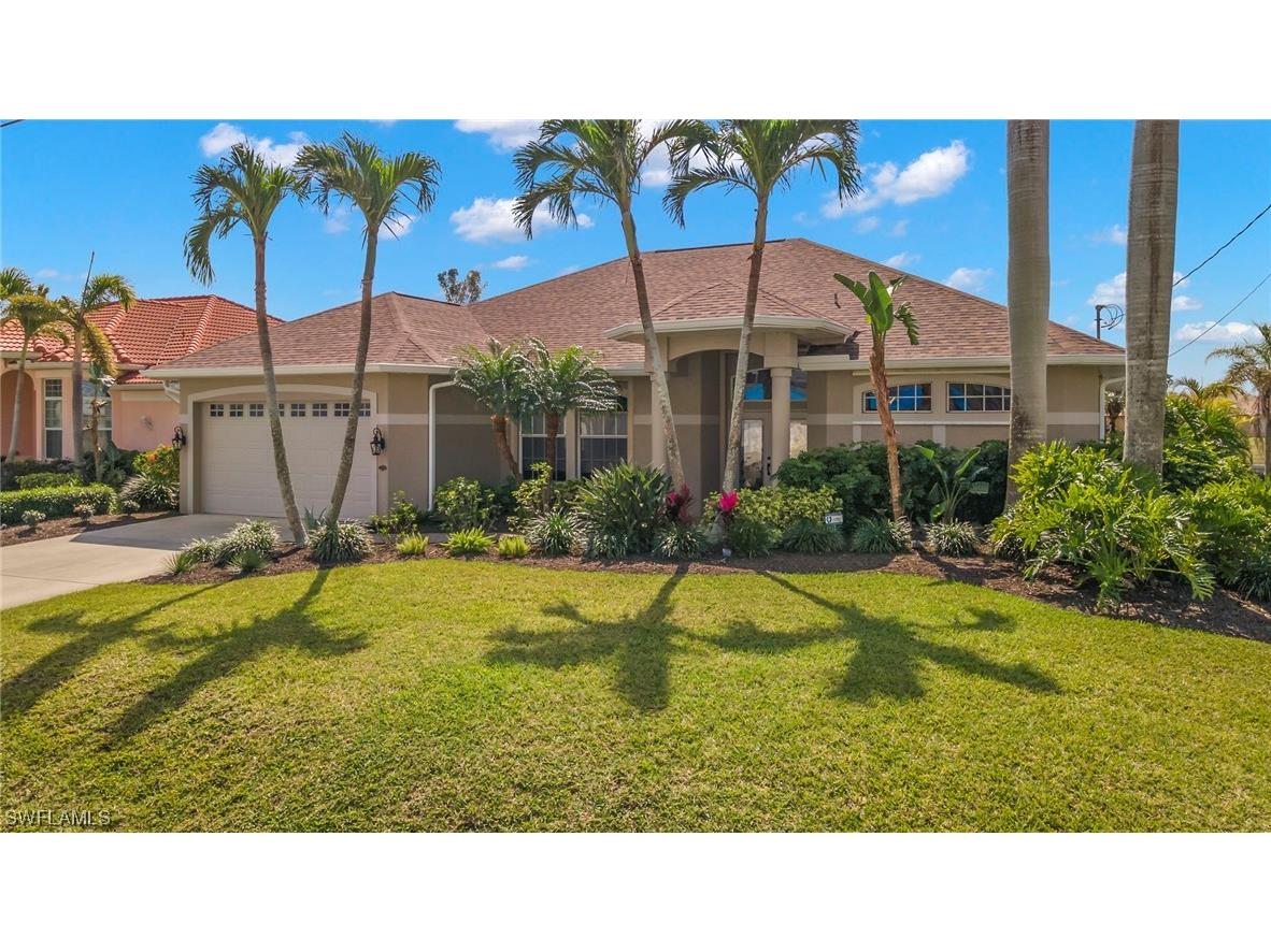 2706 SW 38th Terrace Cape Coral FL 33914 223013327 image1