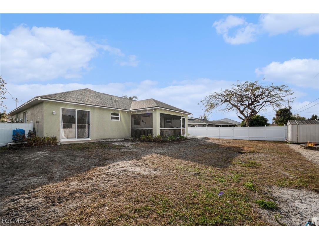 2706 SW 3rd Place Cape Coral FL 33914 2026009290 image26