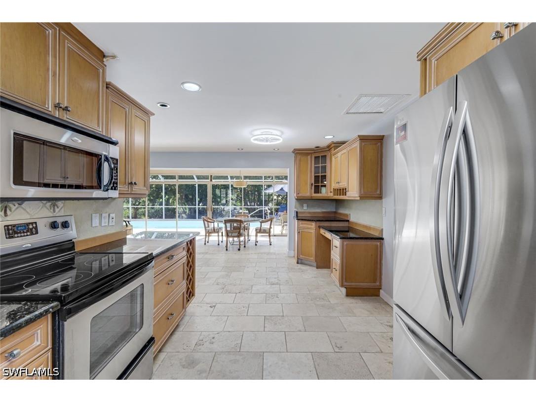 27061 Homewood Drive Bonita Springs FL 34135 226019101 image18