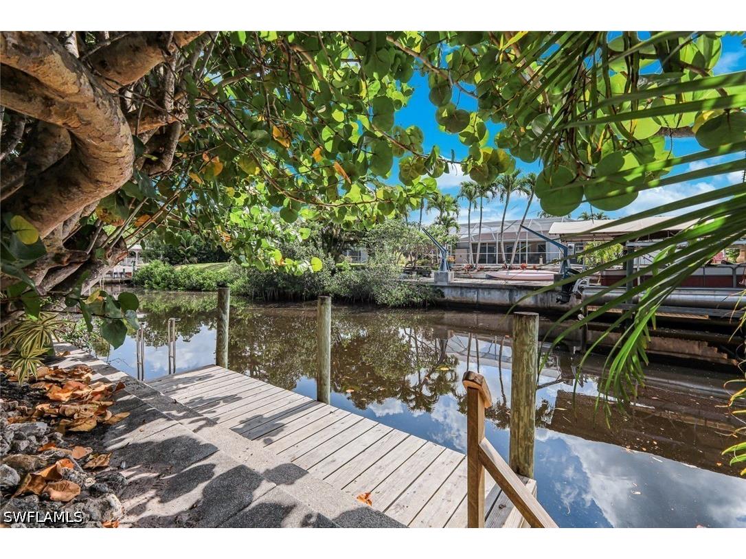 27061 Homewood Drive Bonita Springs FL 34135 226019101 image2