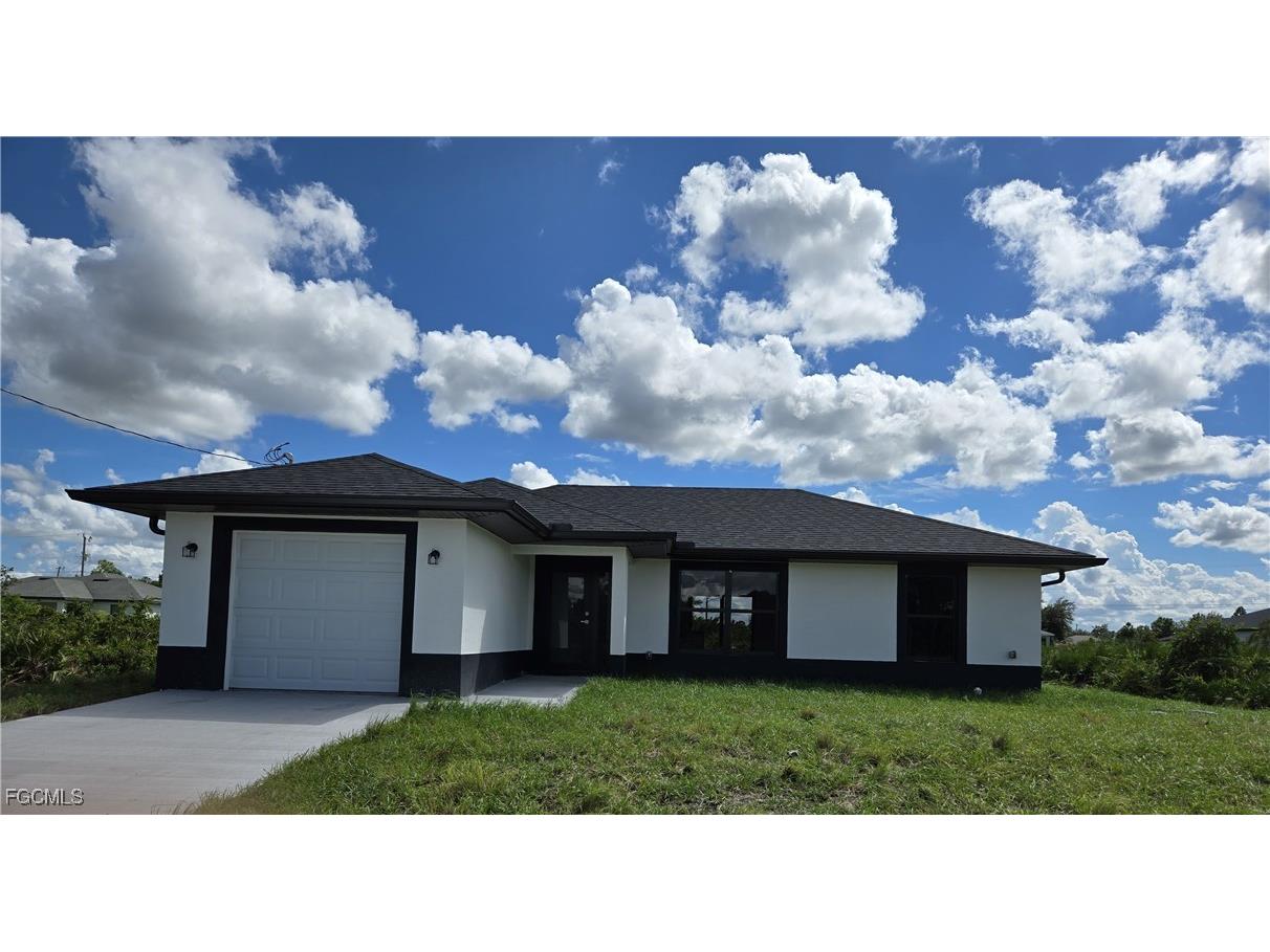 2707 30th Street SW Lehigh Acres FL 33976 2025009431 image1