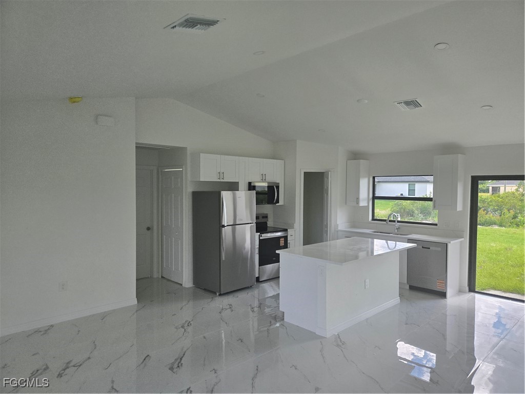 2707 30th Street SW Lehigh Acres FL 33976 2025009431 image5