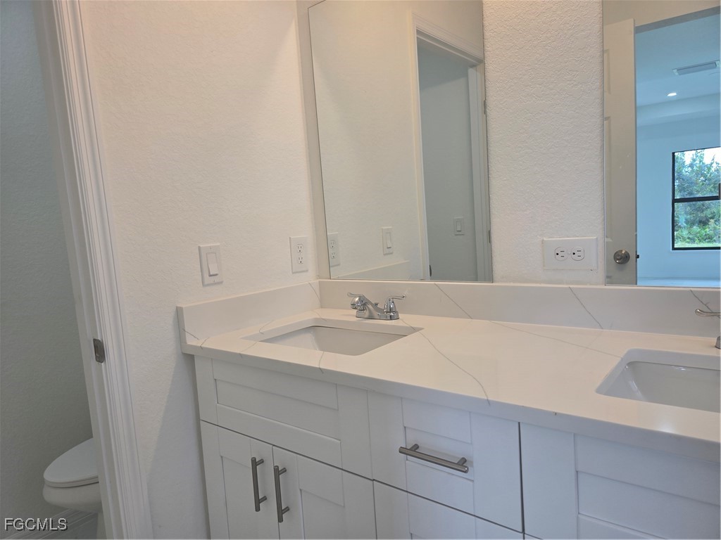 2707 30th Street SW Lehigh Acres FL 33976 2025009431 image9