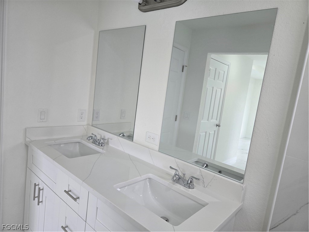 2707 30th Street SW Lehigh Acres FL 33976 2026006695 image21